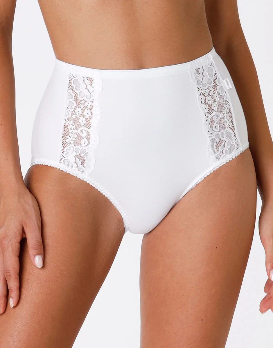 Slip maxi lovely charme, bianco in cotone elasticizzato con pizzo