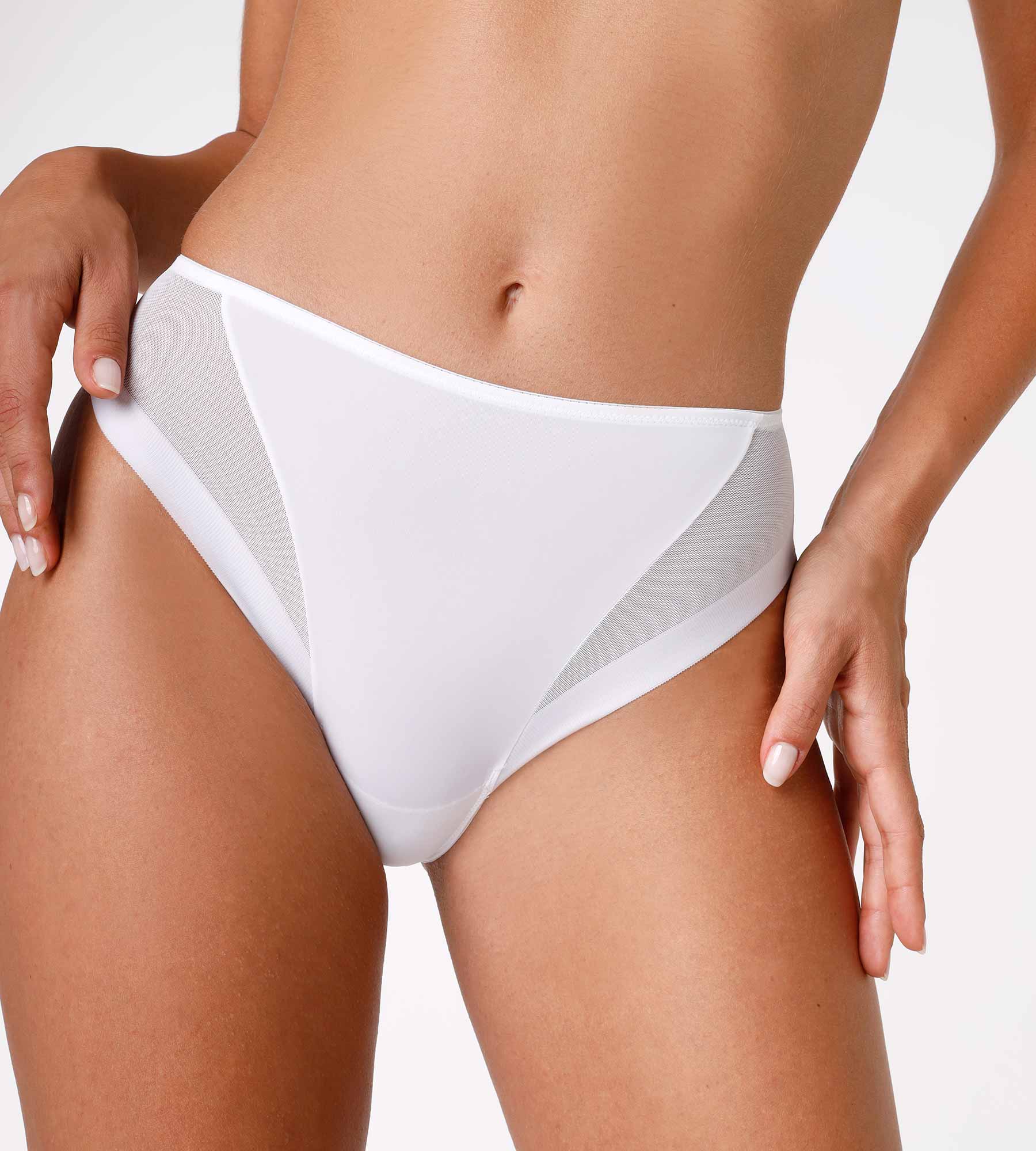 Slip midi sgambato Invisibile Ultralight bianco in microfibra e tulle